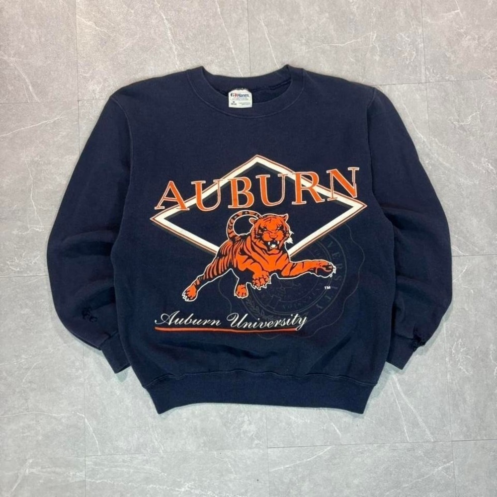1990's Navy and orange Auburn University Tigers‎ crewneck sweatshirt